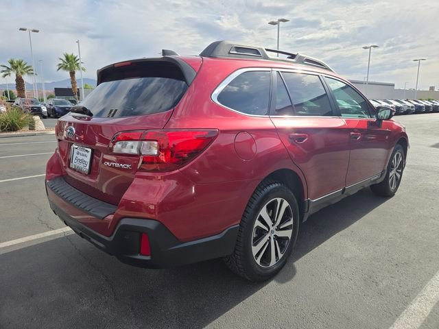 Used 2018 Subaru Outback 2.5i Limited AWD/4WD image 3