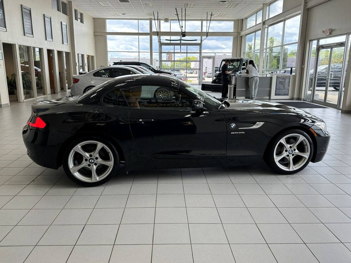Used 2015 BMW Z4 sDrive28i RWD image 51