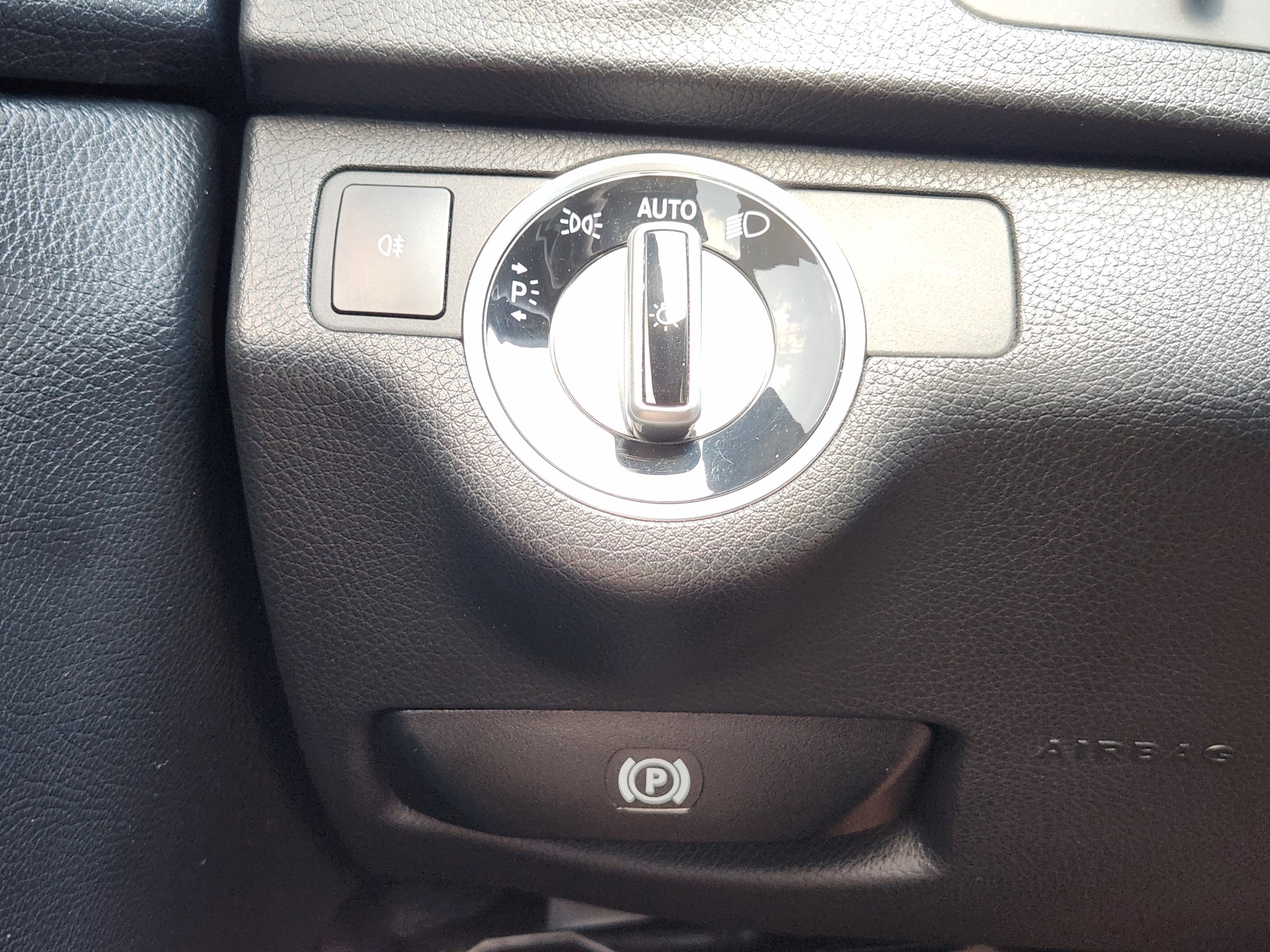 Used 2015 Mercedes-Benz C 250 Coupe image 15