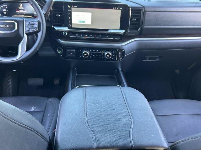 Used 2024 GMC Sierra 2500 SLT w/ SLT Premium Package AWD/4WD image 16