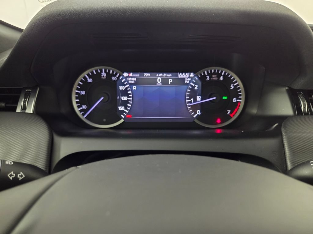 Used 2023 Land Rover Discovery Sport SE R-Dynamic AWD/4WD image 15
