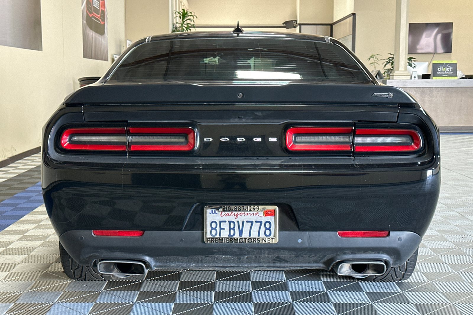 Used 2016 Dodge Challenger R/T Scat Pack image 5