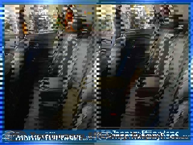 Used 2023 Nissan Rogue SV w/ SV Premium B Package image 12