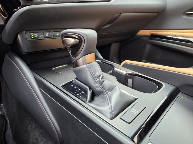 Certified 2024 Lexus ES 350 w/ Premium Package image 21