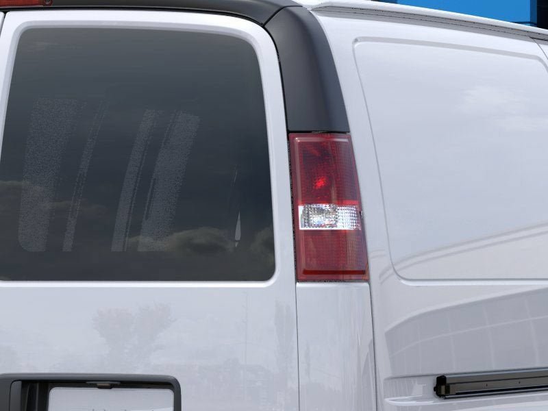 New 2026 GMC Savana 2500 w/ Driver Convenience Package RWD image 11