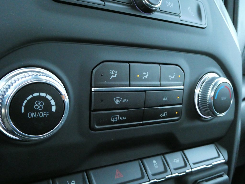 New 2024 GMC Sierra 2500 Pro w/ Convenience Package image 18