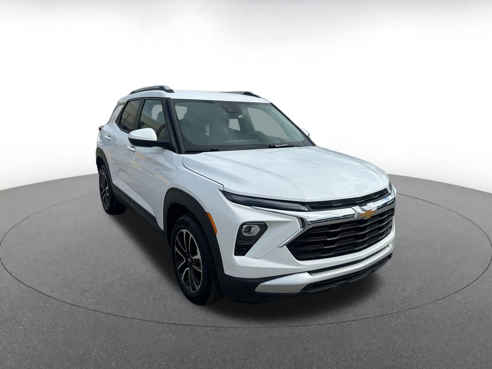 Used 2025 Chevrolet TrailBlazer LT