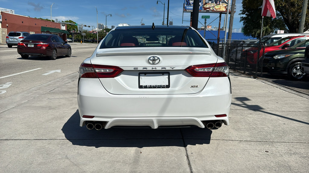 Used 2019 Toyota Camry XSE FWD image 13