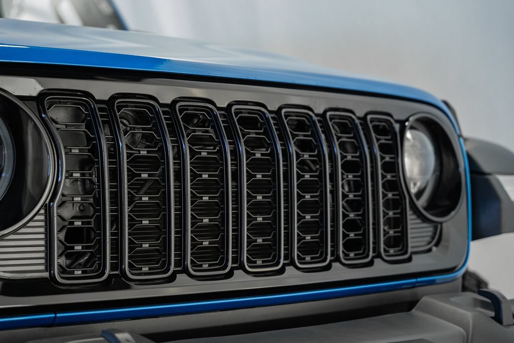 New 2026 Jeep Wrangler Unlimited Sport AWD/4WD image 9