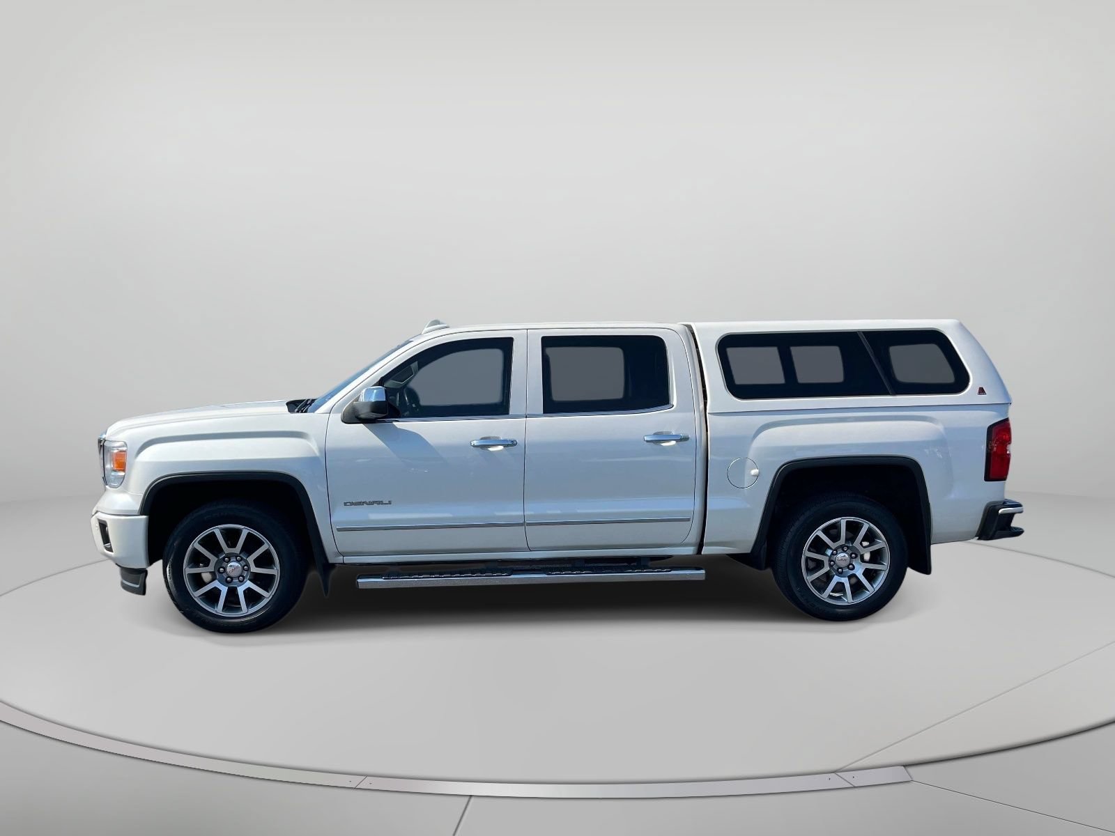 Used 2015 GMC Sierra 1500 Denali AWD/4WD image 7