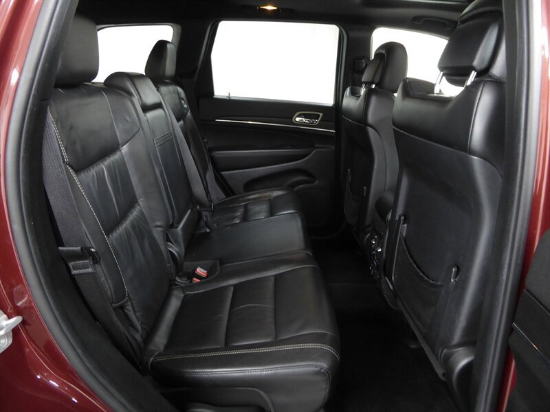 Used 2014 Jeep Grand Cherokee Limited w/ Trailer Tow Group IV AWD/4WD image 29