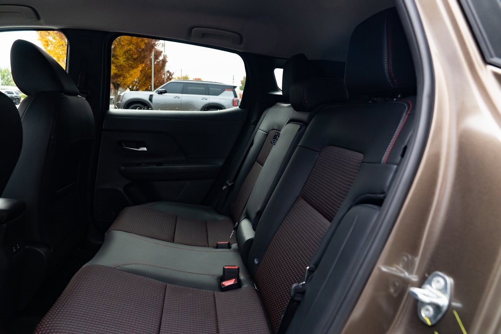 New 2026 Nissan Kicks SR image 20