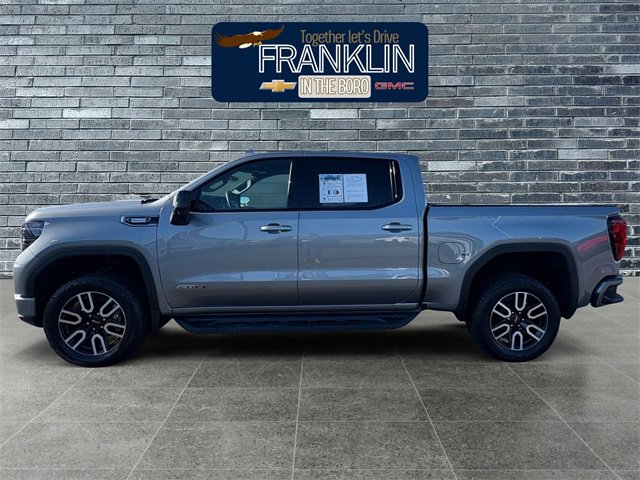 Used 2025 GMC Sierra 1500 AT4 w/ AT4 Premium Package image 2