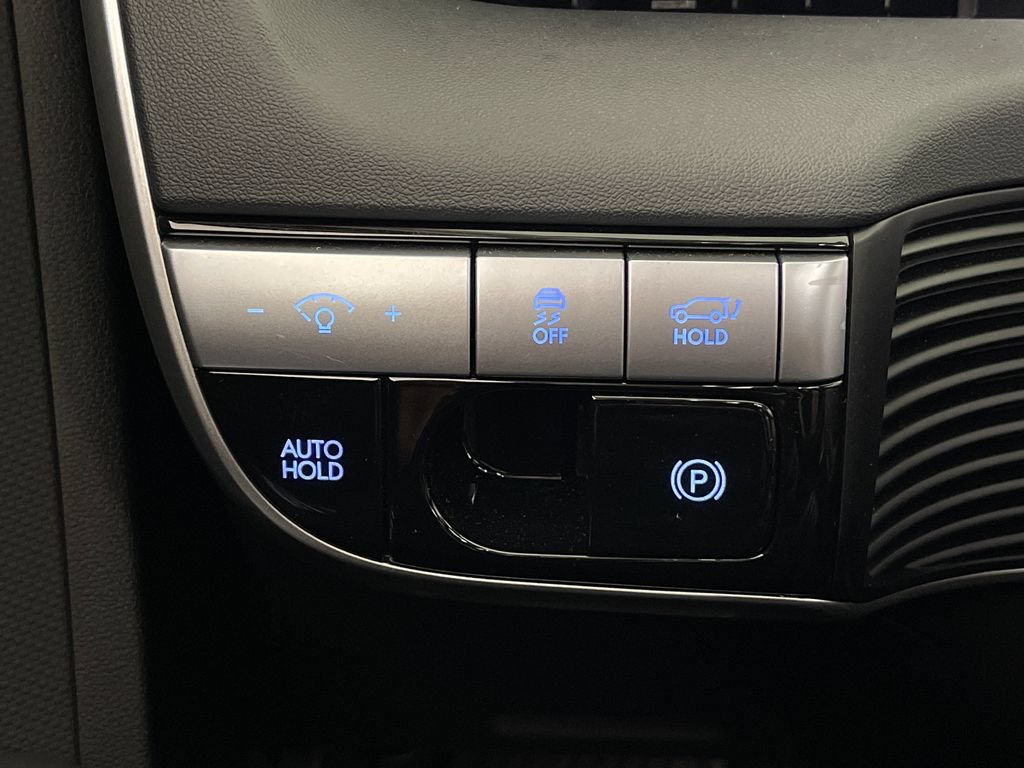 Certified 2024 Hyundai Ioniq 5 SEL RWD image 30