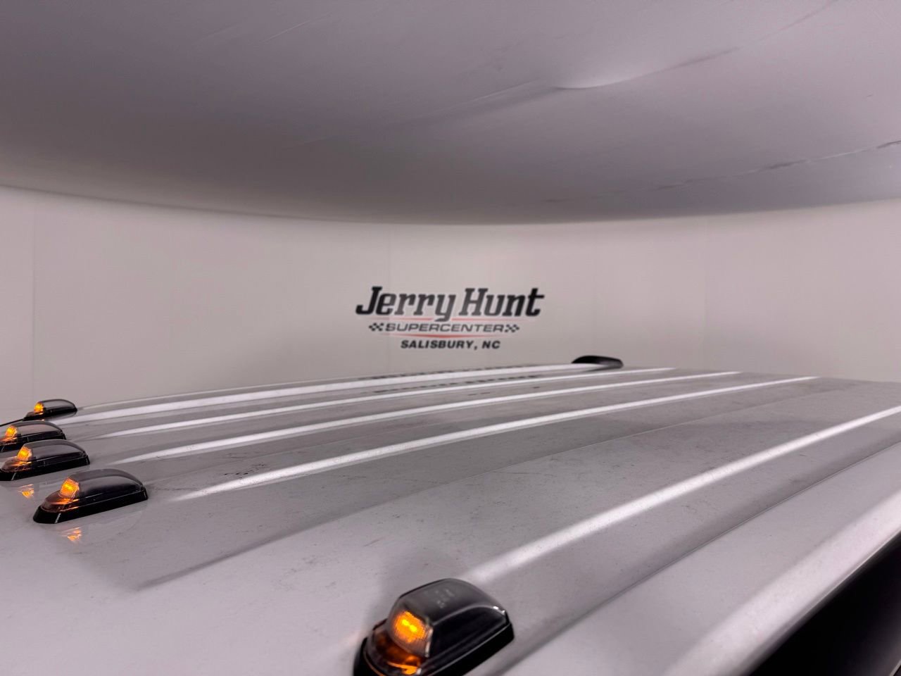 Used 2025 Ford F350 XLT image 4