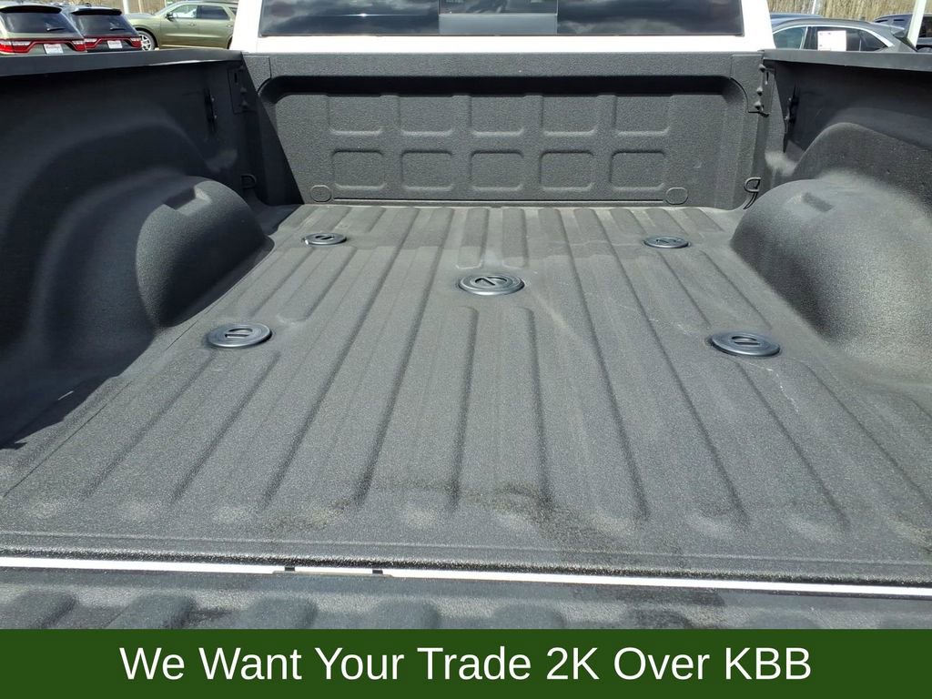 Used 2025 RAM 3500 Limited AWD/4WD image 19
