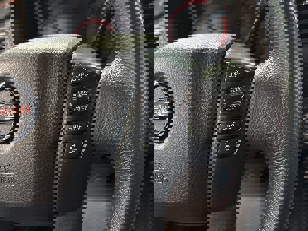 Used 2021 Nissan Titan PRO-4X w/ Pro-4x Utility Package image 40