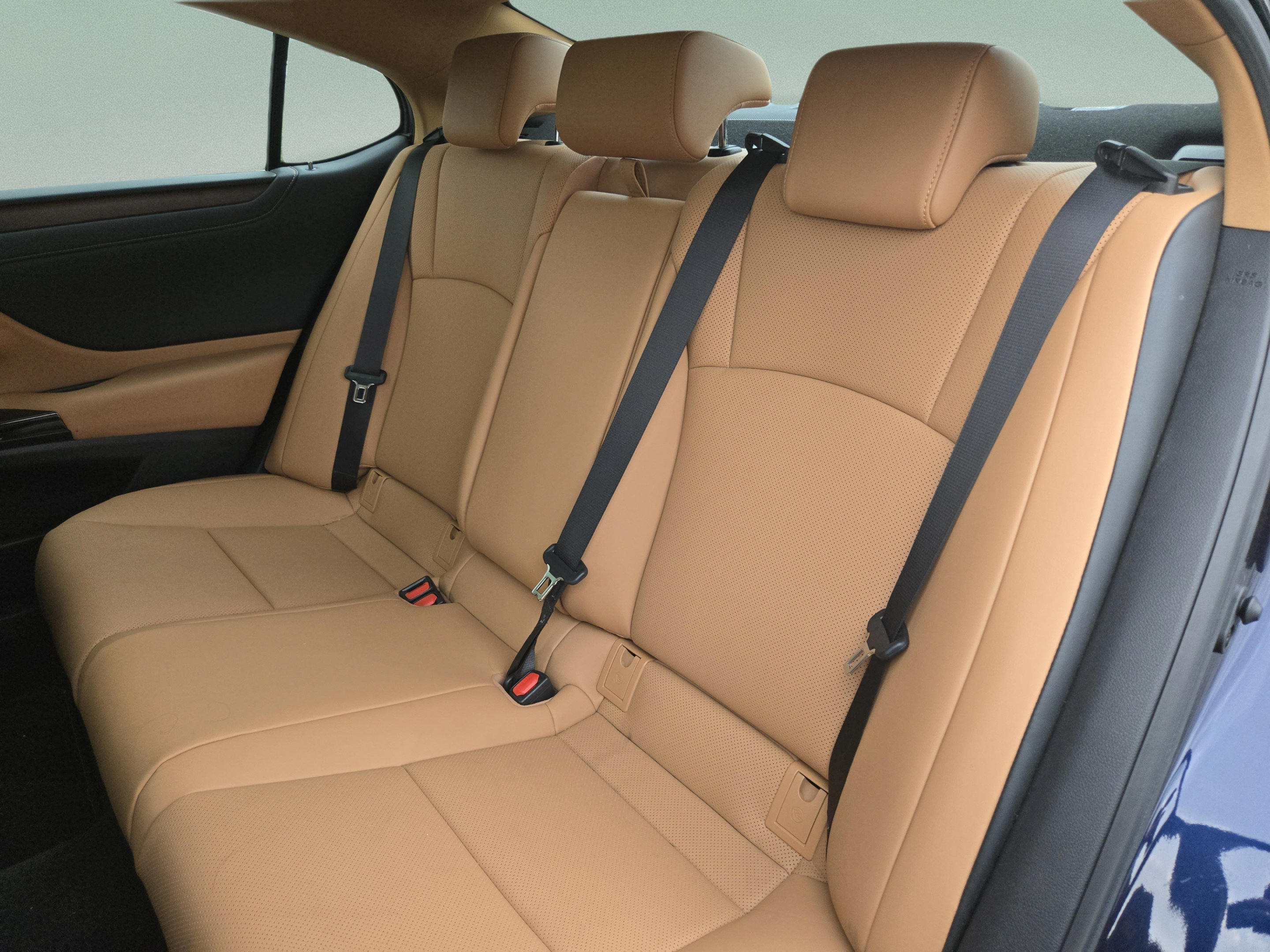 Certified 2024 Lexus ES 350 w/ Premium Package FWD image 23