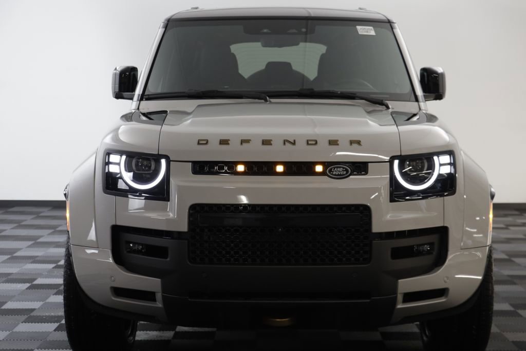 New 2026 Land Rover Defender 110 OCTA AWD/4WD image 26