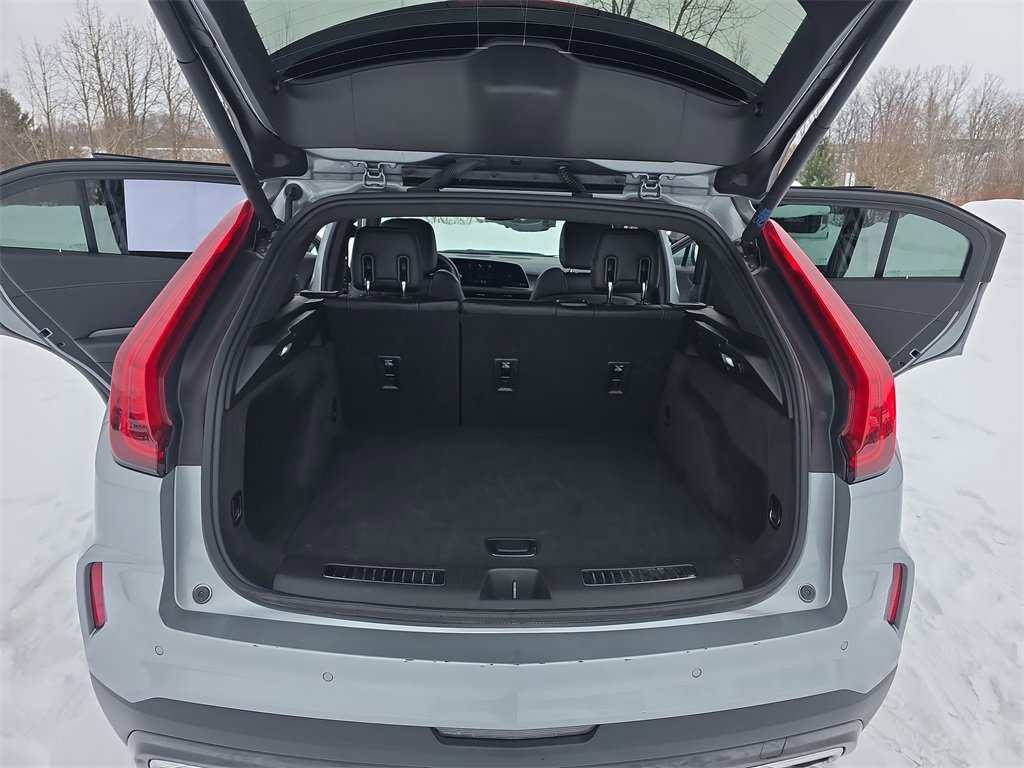 Certified 2024 Cadillac XT4 Premium Luxury image 12