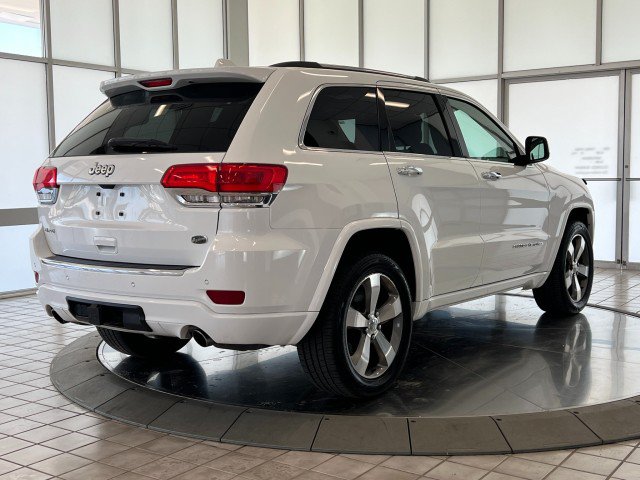 Used 2016 Jeep Grand Cherokee Overland AWD/4WD image 7