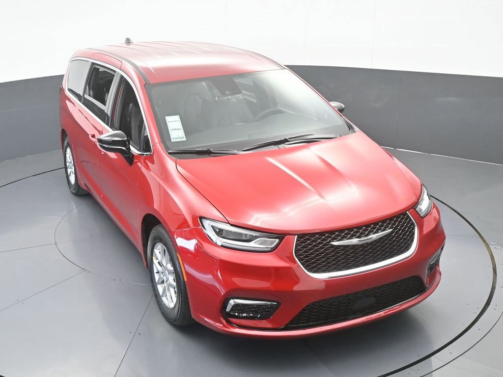 New 2026 Chrysler Pacifica Select image 51