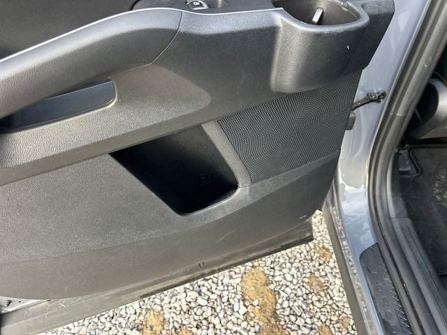 Used 2024 Kia Sorento S image 41