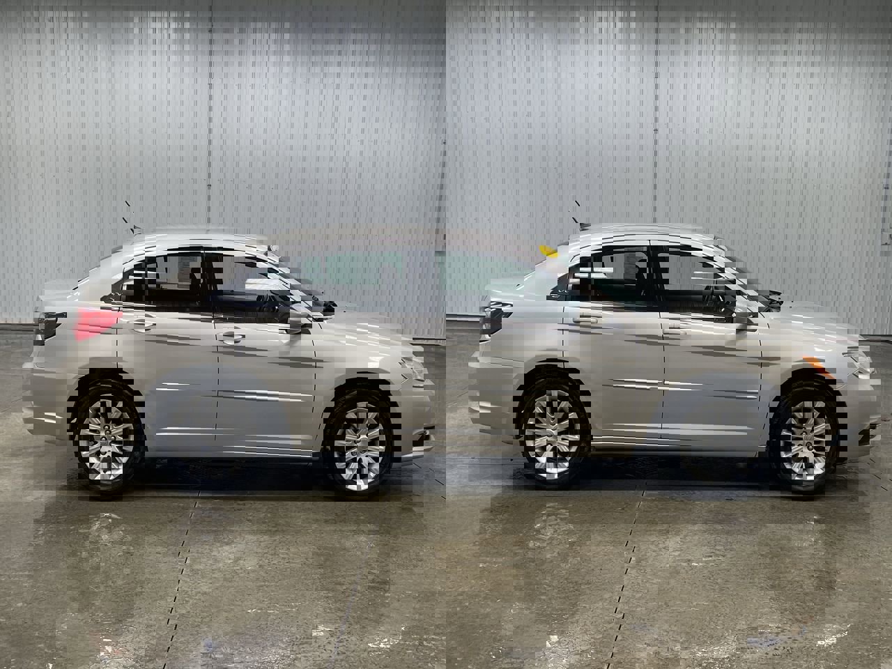 Used 2014 Chrysler 200 Touring image 15