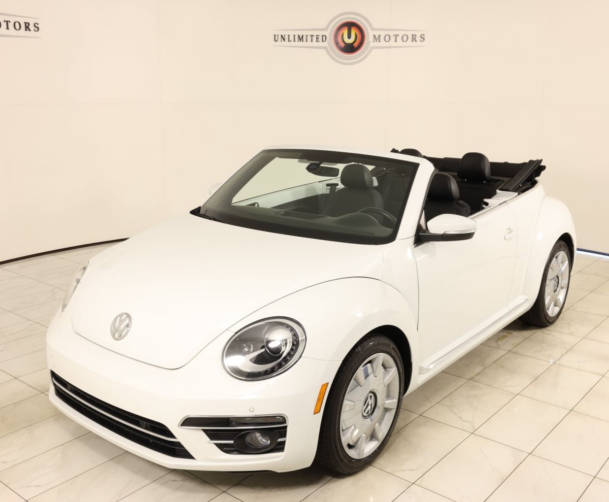 Used 2019 Volkswagen Beetle 2.0T SE FWD image 35