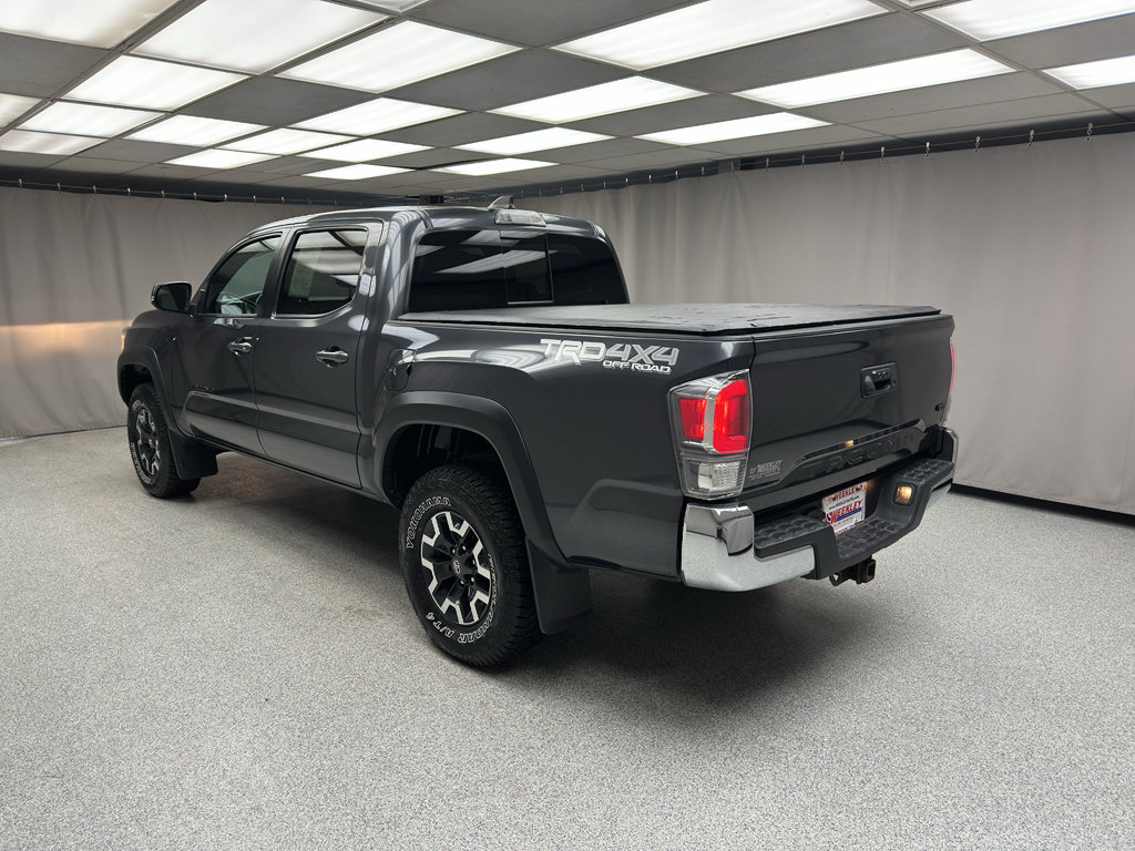 Used 2022 Toyota Tacoma TRD Off-Road AWD/4WD image 2