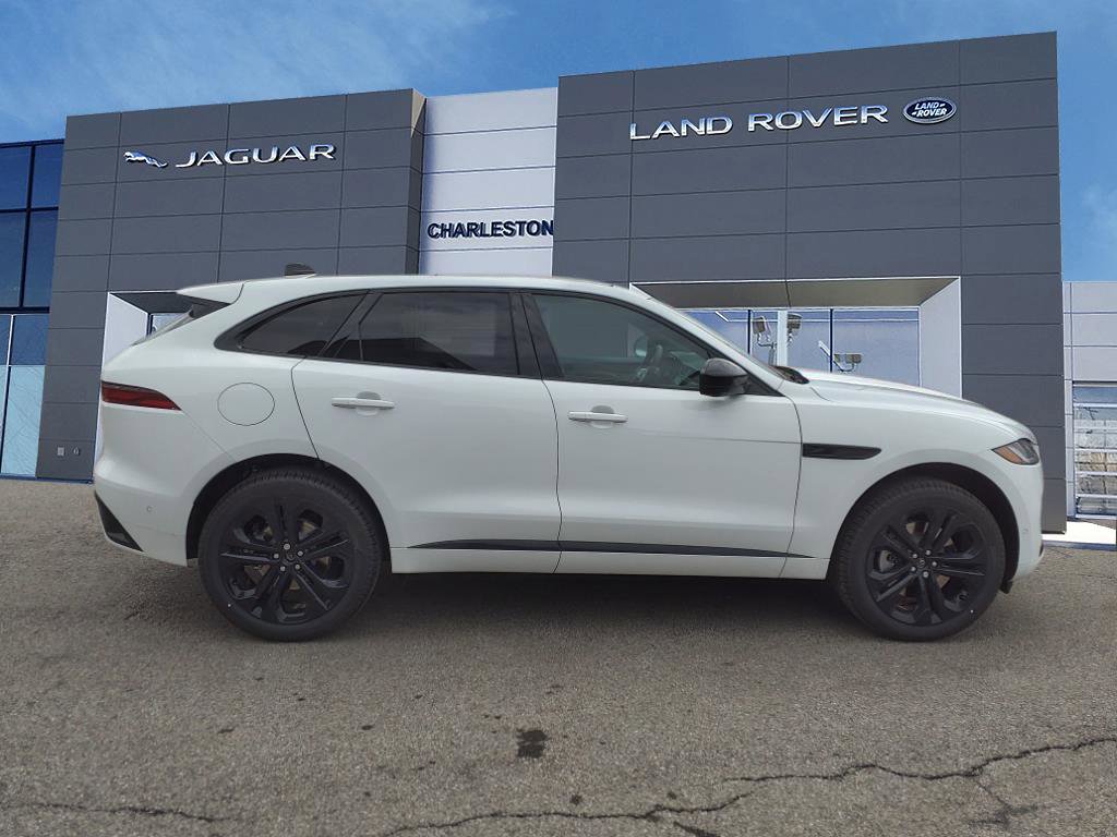 New 2026 Jaguar F-PACE R-Dynamic S image 6