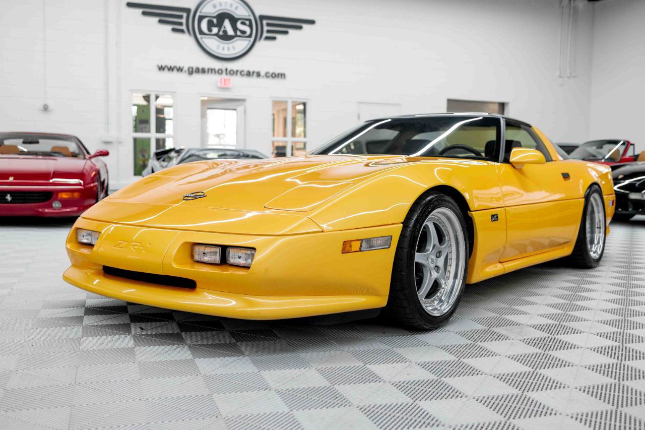Used 1991 Chevrolet Corvette ZR-1 RWD image 12