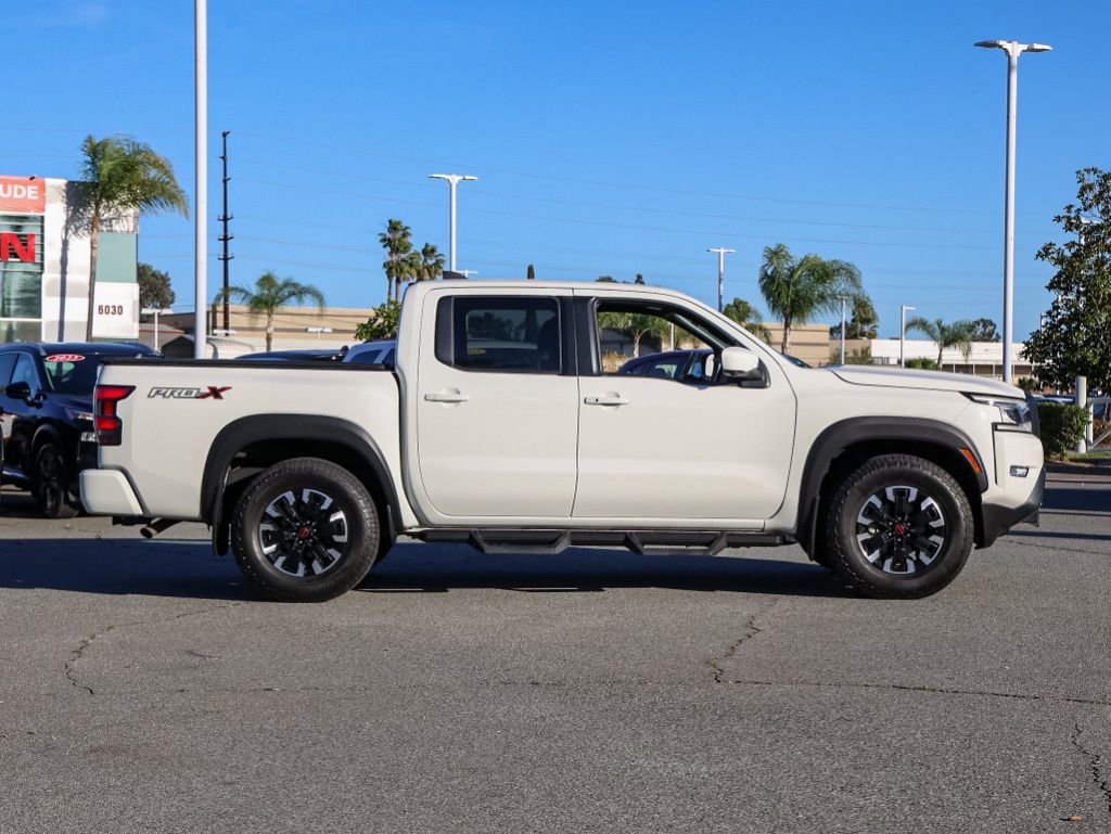 Used 2022 Nissan Frontier Pro-X image 3