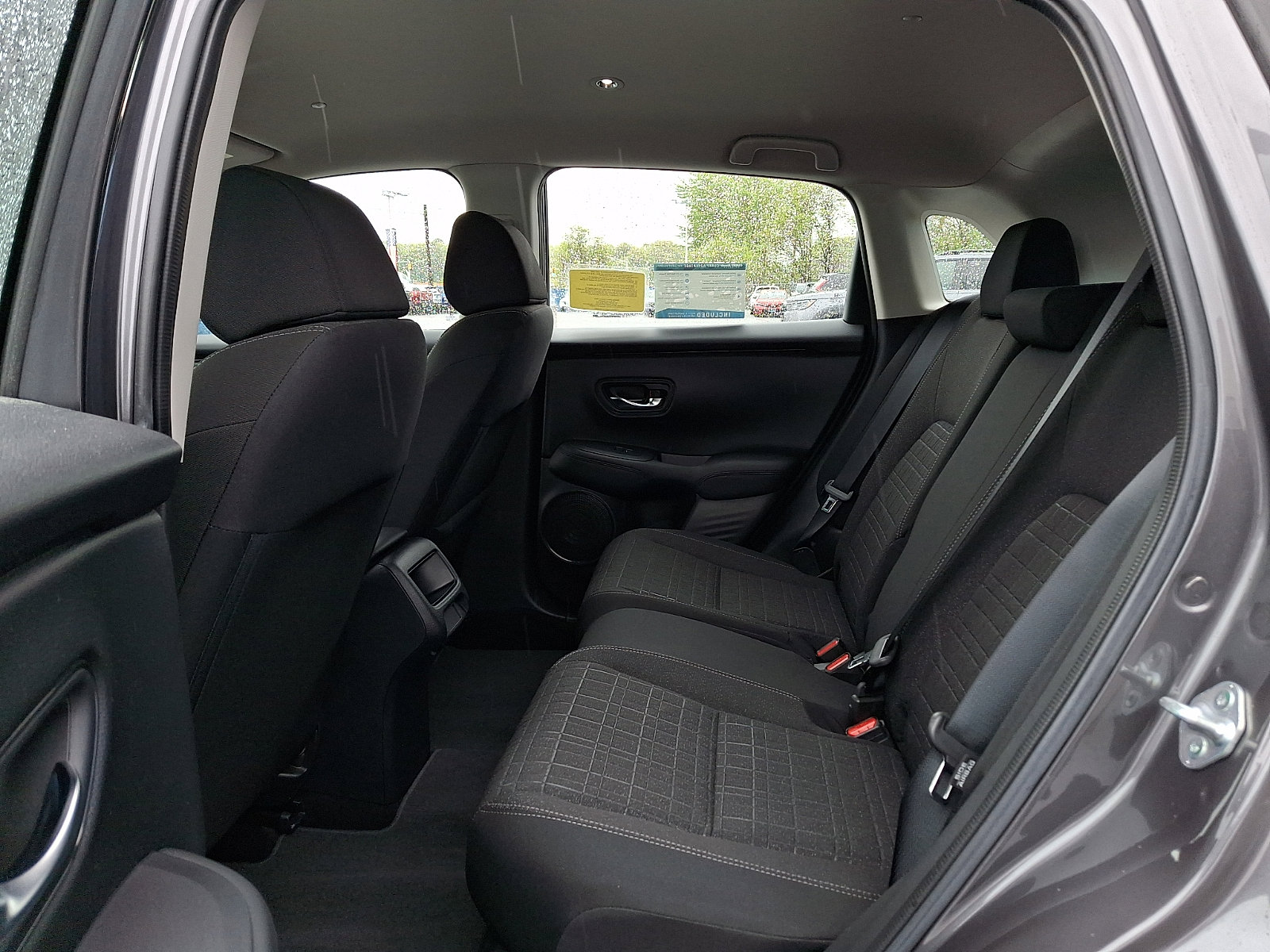 Used 2024 Honda HR-V LX image 10