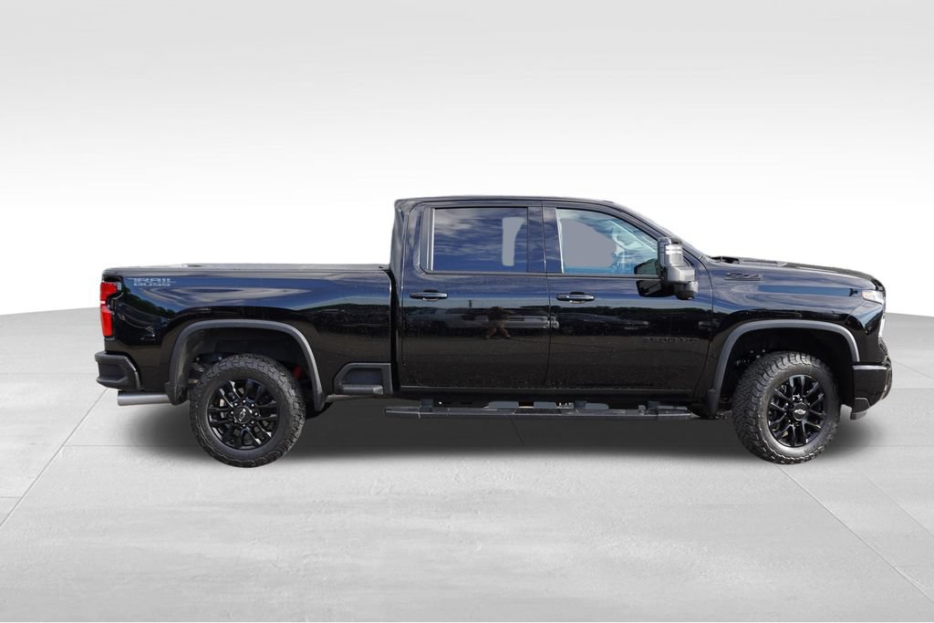 Certified 2025 Chevrolet Silverado 3500 LTZ w/ LTZ Plus Package AWD/4WD image 3