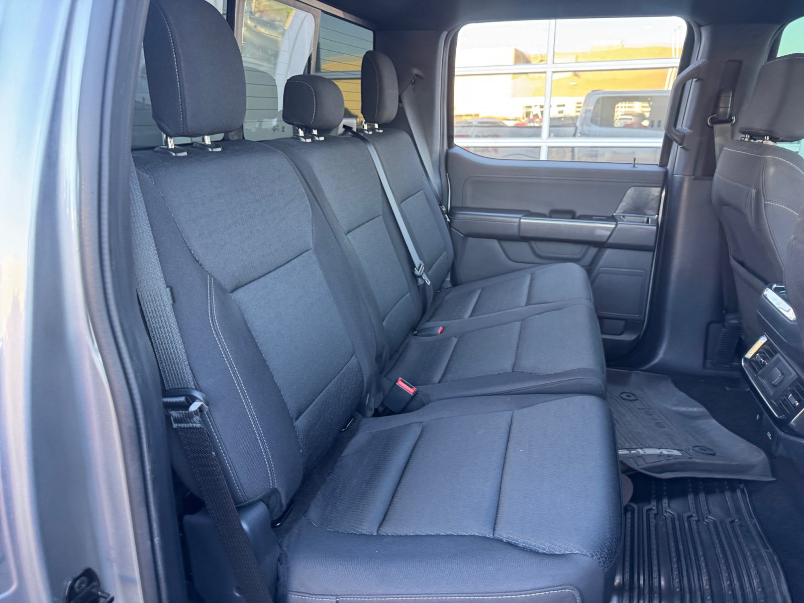Used 2022 Ford F150 XLT w/ Equipment Group 302A High AWD/4WD image 18