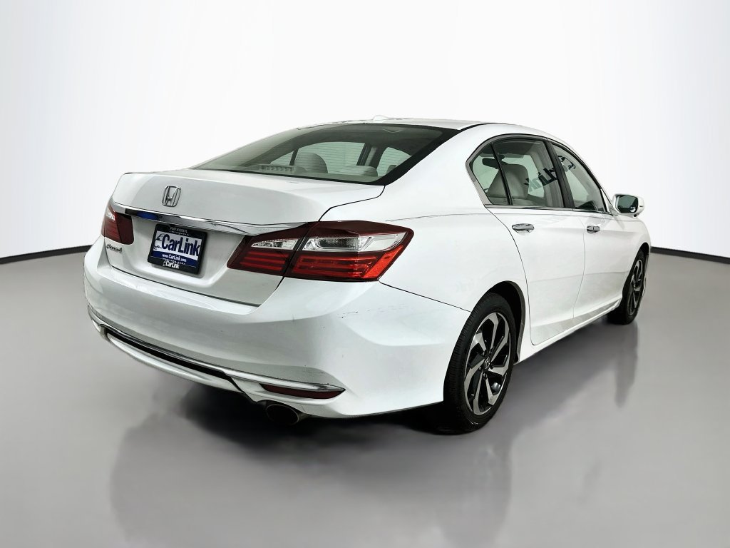 Used 2016 Honda Accord EX image 8