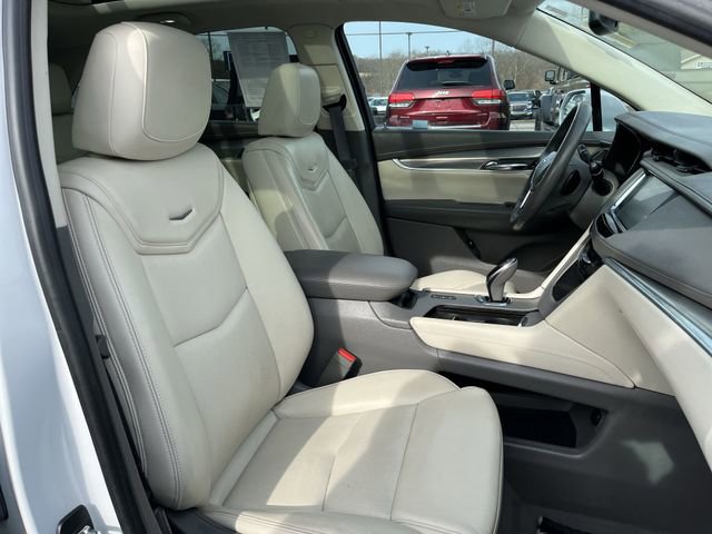 Used 2017 Cadillac XT5 Premium Luxury AWD/4WD image 27