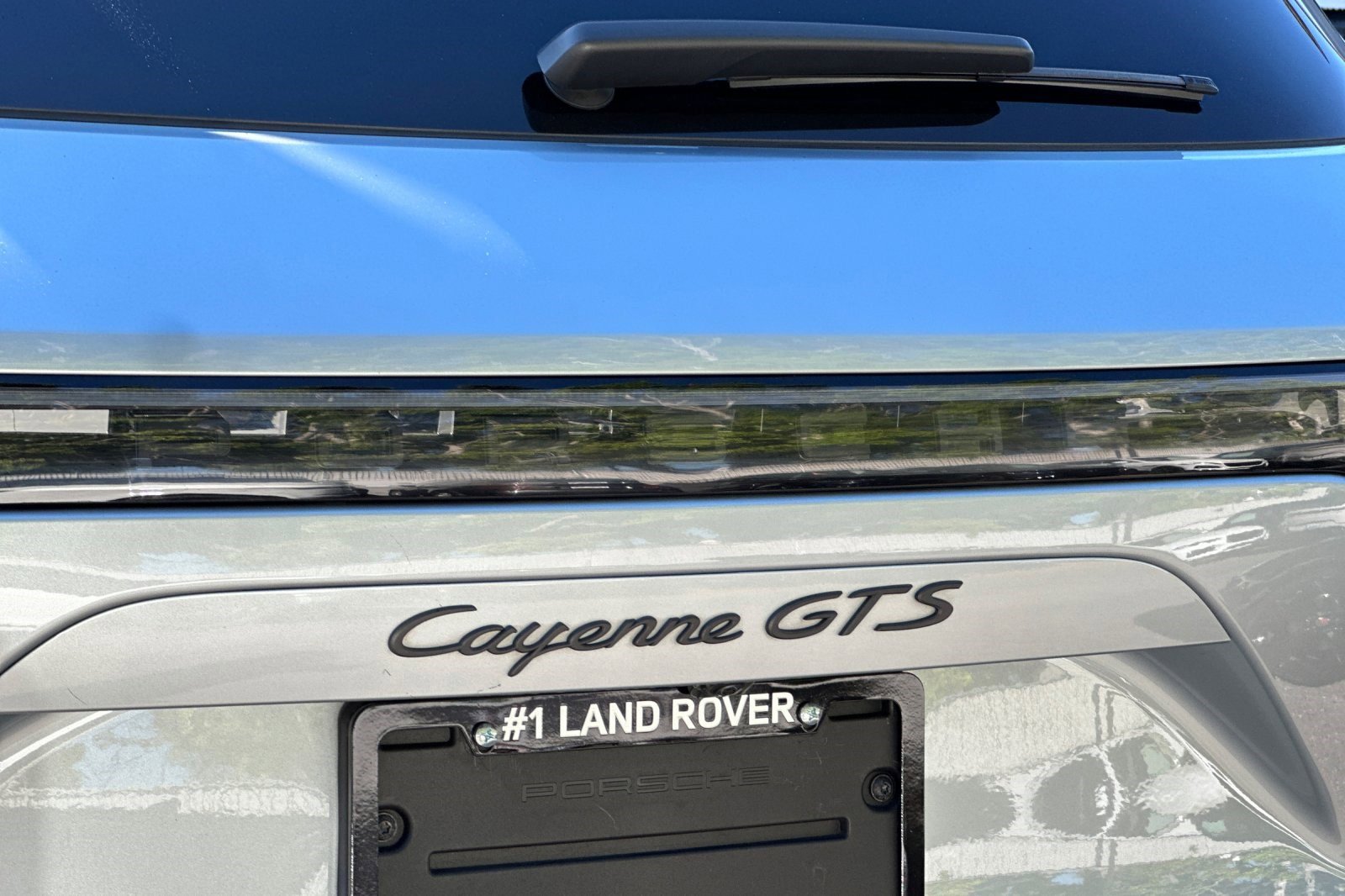 Used 2021 Porsche Cayenne GTS image 14