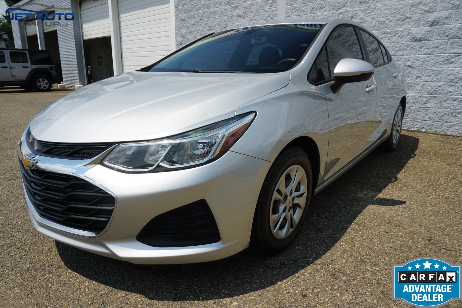 Used 2019 Chevrolet Cruze LS FWD image 3