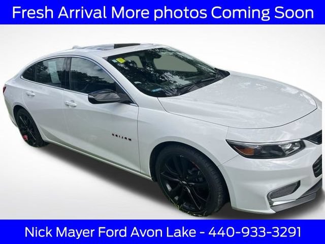 Used 2018 Chevrolet Malibu LT w/ Redline Edition FWD image 1