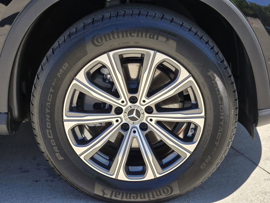 Used 2025 Mercedes-Benz GLC 300 image 15