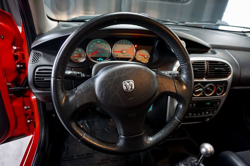 Used 2003 Dodge Neon *Neon SRT-4* *5-Speed Manual* image 25