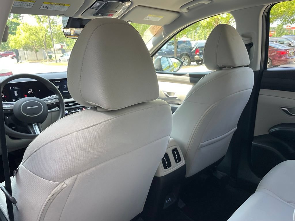 Used 2025 Hyundai Tucson SEL FWD image 26