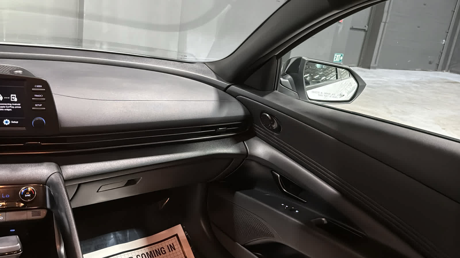 Used 2025 Hyundai Elantra Sport FWD image 23