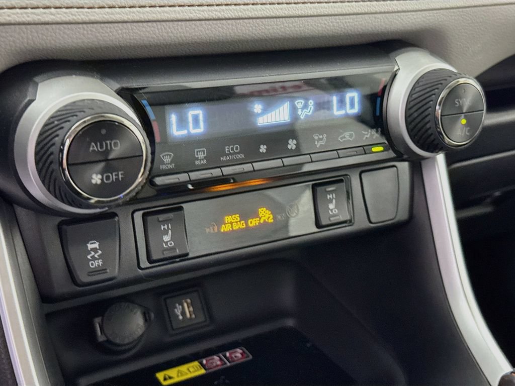Certified 2023 Toyota RAV4 XLE Premium AWD/4WD image 8