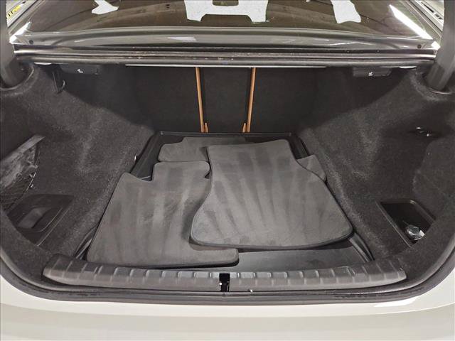 Used 2021 BMW 540i w/ M Sport Package RWD image 6