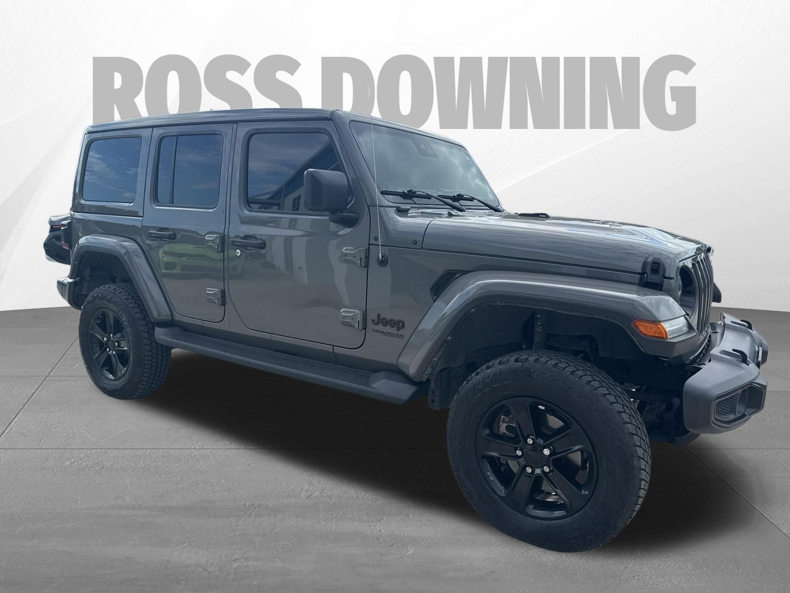 Used 2022 Jeep Wrangler Unlimited Sahara AWD/4WD image 4