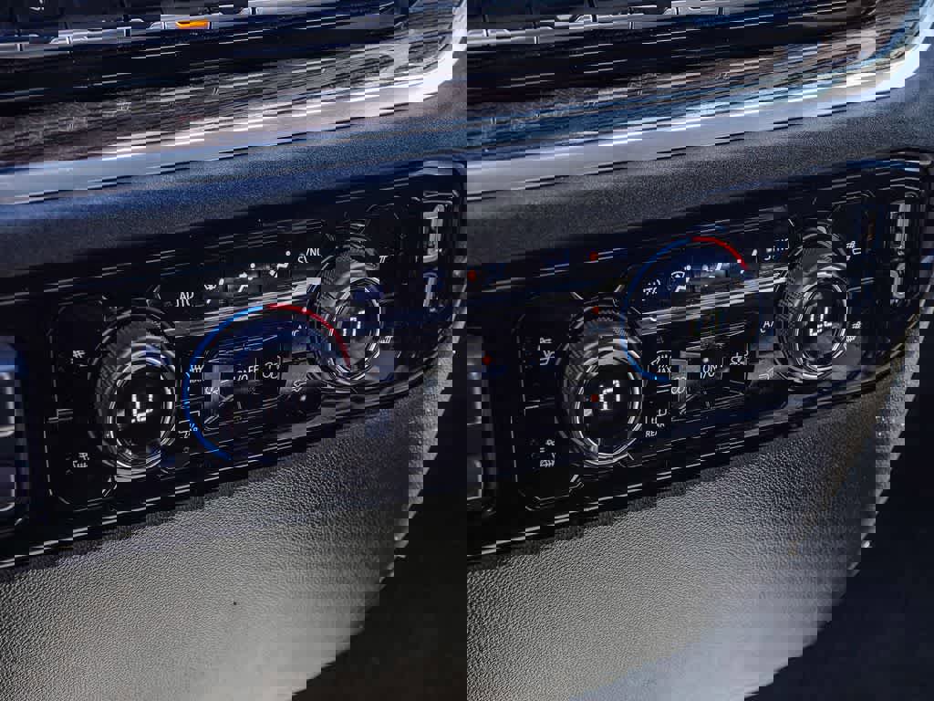 Used 2024 Chevrolet Silverado 2500 LT w/ All Star Edition image 22