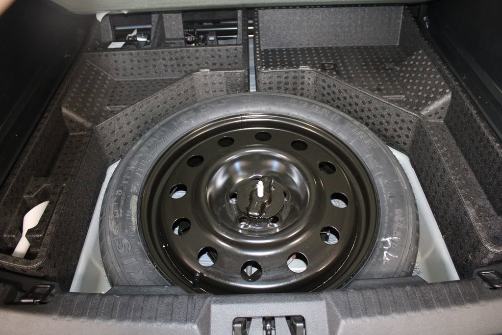 Used 2022 Ford Edge Titanium image 18